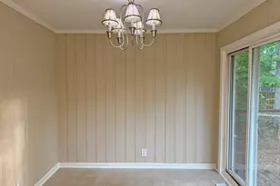 347 Laurel Ln, Lagrange, GA 30240 - Photo 4