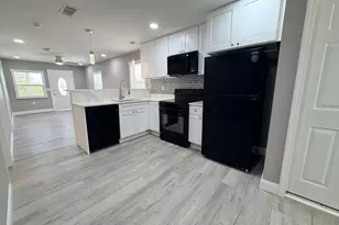 412 Holloway Ave, Albany, GA 31701 - Photo 2