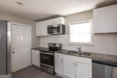 2153 Burroughs Avenue SE, Atlanta, GA 30315 - Photo 8