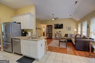 811 Shannon Cir NE, Rome, GA 30161 - Photo 6