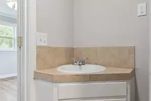 633 Blythe Island Dr, Brunswick, GA 31523 - Photo 12