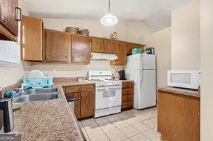3049 Meadow Wood Ct, Lawrenceville, GA 30044 - Photo 12