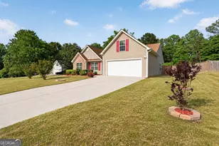 509 Bentley Cir, Bethlehem, GA 30620 - Photo 2