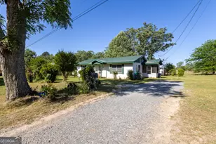 347 Peavy St, Unadilla, GA 31091 - Photo 2