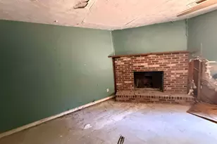 3825 Shane Ct, Ellenwood, GA 30294 - Photo 8