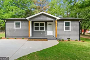315 Bledsoe St, Carrollton, GA 30117 - Photo 2