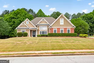 564 Richmond Pl, Loganville, GA 30052 - Photo 2