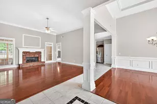 564 Richmond Pl, Loganville, GA 30052 - Photo 8
