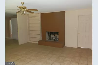 3016 Garden Lakes Boulevard NW, Rome, GA 30165 - Photo 16