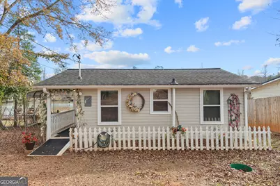 180 Southern Shores Road, Jackson, GA 30233 - Photo 2