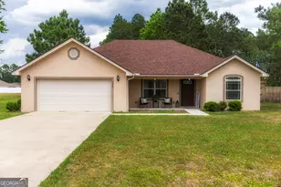 124 Avondale Rd, Brunswick, GA 31523 - Photo 2