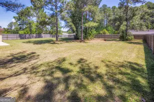 124 Avondale Rd, Brunswick, GA 31523 - Photo 8