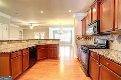 12820 Doe Drive, Alpharetta, GA 30004 - Photo 10