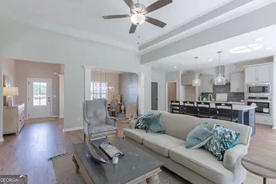 204 Maddington Court, Senoia, GA 30276 - Photo 6