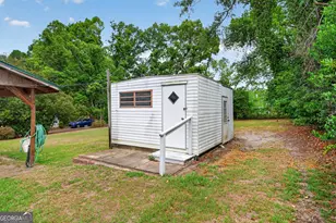 417 E Sellers St, Douglas, GA 31533 - Photo 26
