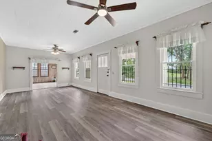 417 E Sellers St, Douglas, GA 31533 - Photo 8