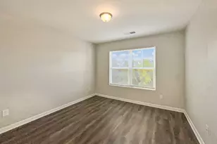 230 Daisy Cir, McDonough, GA 30252 - Photo 14