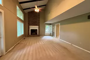 227 W Lakeview Dr, Lagrange, GA 30240 - Photo 6