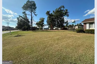 1806 Manning Drive, Vidalia, GA 30474 - Photo 10