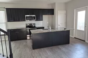 1506 Charcoal Ives Rd, Lawrenceville, GA 30045 - Photo 10