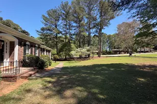 380 Burke Cir, McDonough, GA 30253 - Photo 4