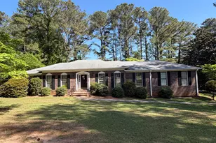 380 Burke Cir, McDonough, GA 30253 - Photo 2