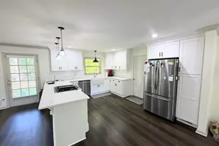 380 Burke Cir, McDonough, GA 30253 - Photo 10