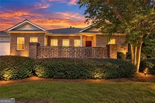 119 Villa Park Cir, Stone Mountain, GA 30087 - Photo 1