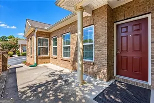 119 Villa Park Cir, Stone Mountain, GA 30087 - Photo 8