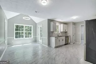 144 Sanders-Davis Rd, Newnan, GA 30263 - Photo 10