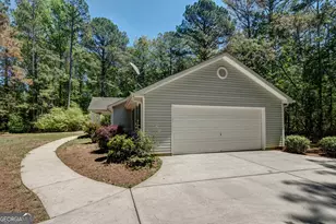 144 Sanders-Davis Rd, Newnan, GA 30263 - Photo 32