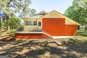 197 Commerce St, Hawkinsville, GA 31036 - Photo 30