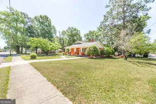 197 Commerce St, Hawkinsville, GA 31036 - Photo 2