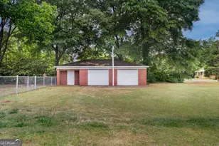 3036 Marie Cir, Macon, GA 31216 - Photo 2