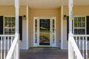 149 Walnut Ridge Dr, Hoschton, GA 30548 - Photo 4