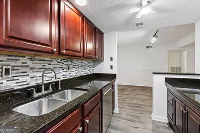 6900 Roswell Road #Q6, Atlanta, GA 30328 - Photo 18