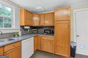 18256 Main St, Woodbury, GA 30293 - Photo 26