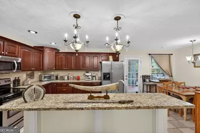 2298 Holly Court, Cumming, GA 30041 - Photo 6