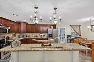 2298 Holly Ct, Cumming, GA 30041 - Photo 6