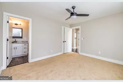 1678 Dorsey Avenue, East Point, GA 30344 - Photo 18
