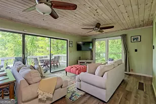931 Timber Bluff Dr, Clayton, GA 30525 - Photo 24