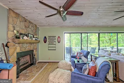 931 Timber Bluff Drive, Clayton, GA 30525 - Photo 14