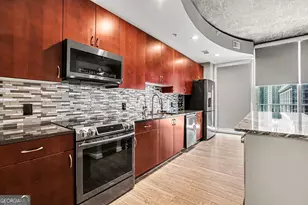 400 W Peachtree St NW, Atlanta, GA 30308 - Photo 10