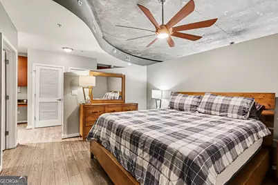 400 W Peachtree Street NW #1610, Atlanta, GA 30308 - Photo 6