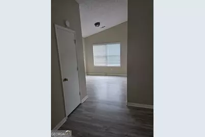 1660 Creek Crossing SE, Conyers, GA 30094 - Photo 2