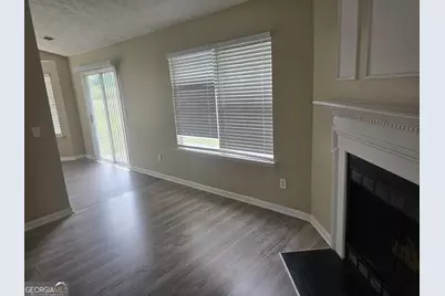 1660 Creek Crossing SE, Conyers, GA 30094 - Photo 8