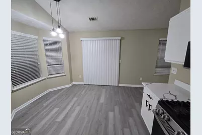 1660 Creek Crossing SE, Conyers, GA 30094 - Photo 14