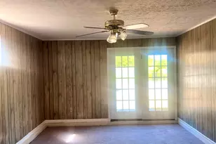 528 Karen Dr, Eastman, GA 31023 - Photo 8