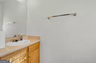 1289 Labrador Ln, Riverdale, GA 30296 - Photo 14