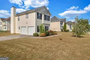 1289 Labrador Ln, Riverdale, GA 30296 - Photo 2